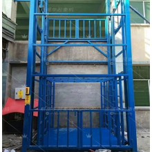 直銷鏈條導(dǎo)軌式液壓貨梯，液壓叉車，液壓起重貨梯安裝施工